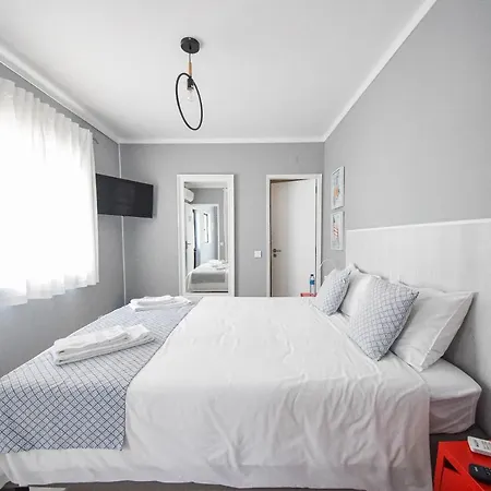 Blue Door 3* Lagos