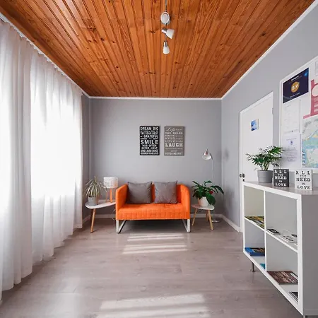 Bed & Breakfast Blue Door Lagos