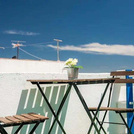 Blue Door Bed & Breakfast Lagos